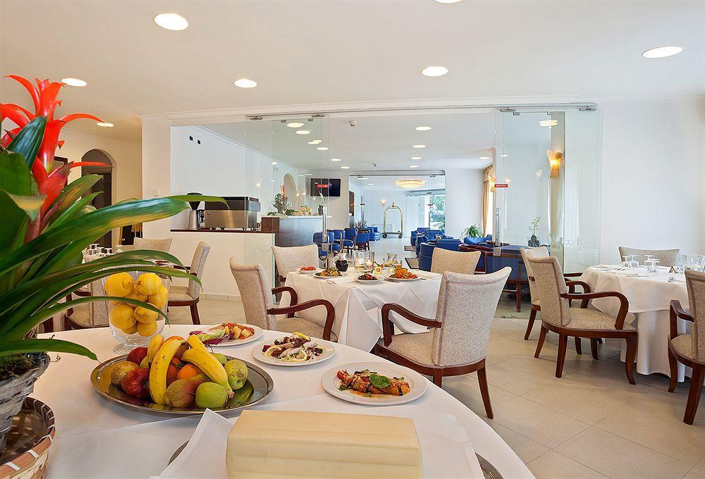 Hotel Caruso Massa Lubrense Bagian luar foto