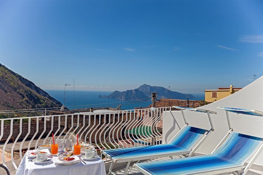 Hotel Caruso Massa Lubrense Bagian luar foto