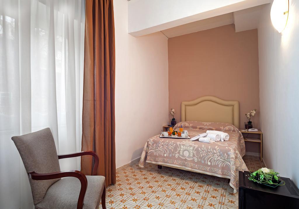Hotel Caruso Massa Lubrense Bagian luar foto