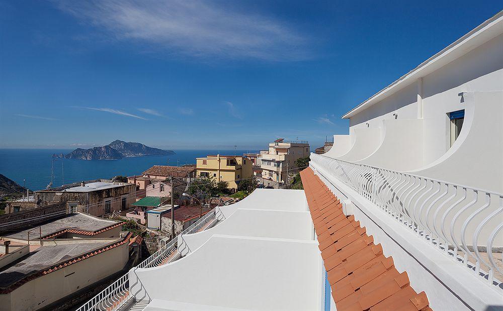 Hotel Caruso Massa Lubrense Bagian luar foto