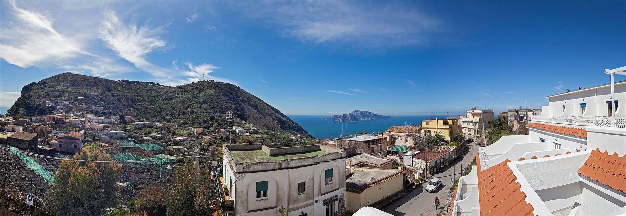 Hotel Caruso Massa Lubrense Bagian luar foto